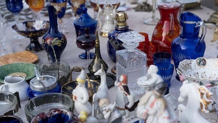 Antique estate buyers liquidators Florida Ridge. Updated 2025